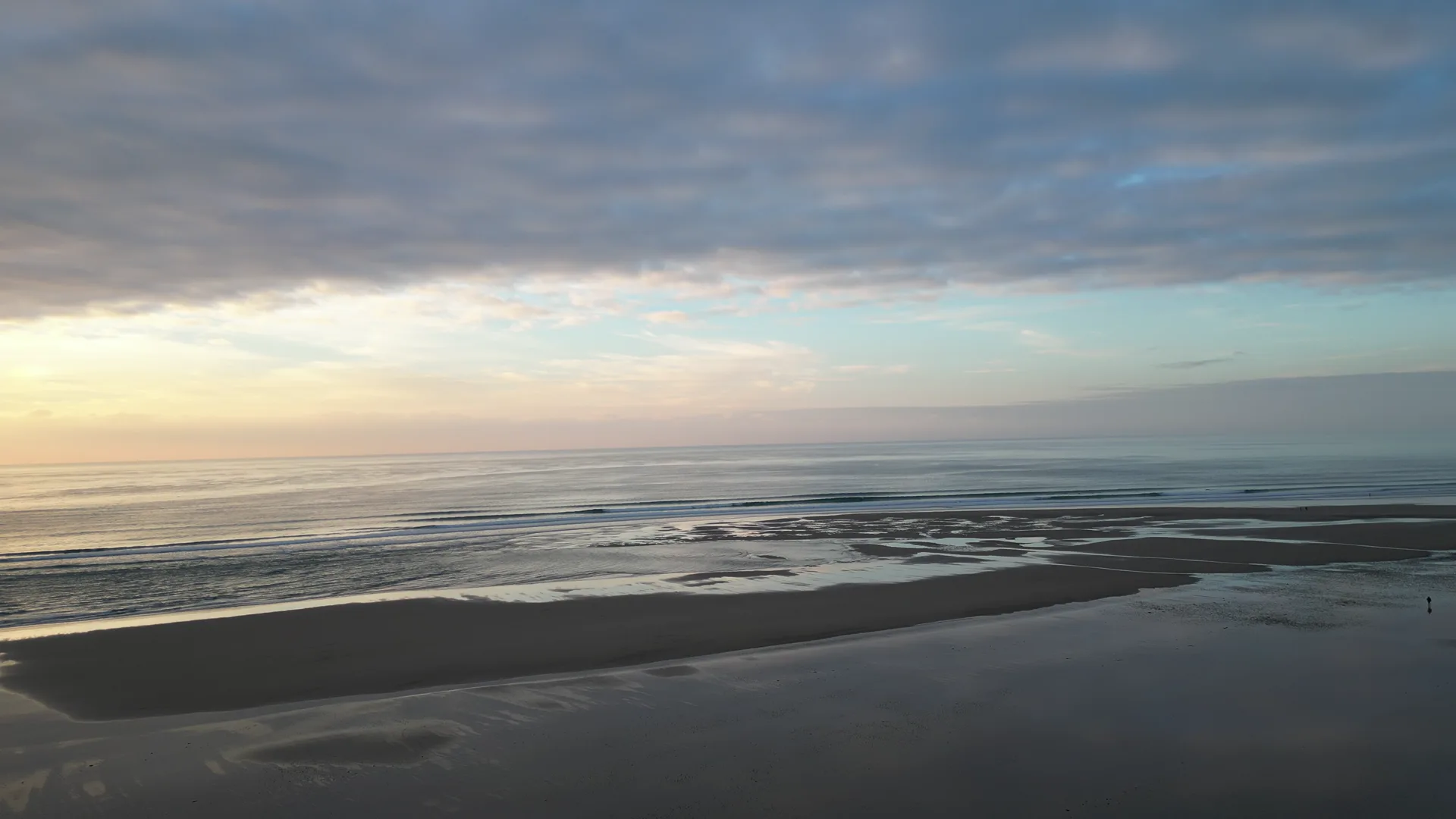 Surfeurs & coucher de soleil — Normandie — 2